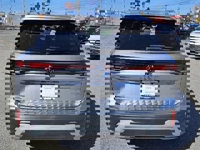 New 2026 Volkswagen Tiguan SE image 10