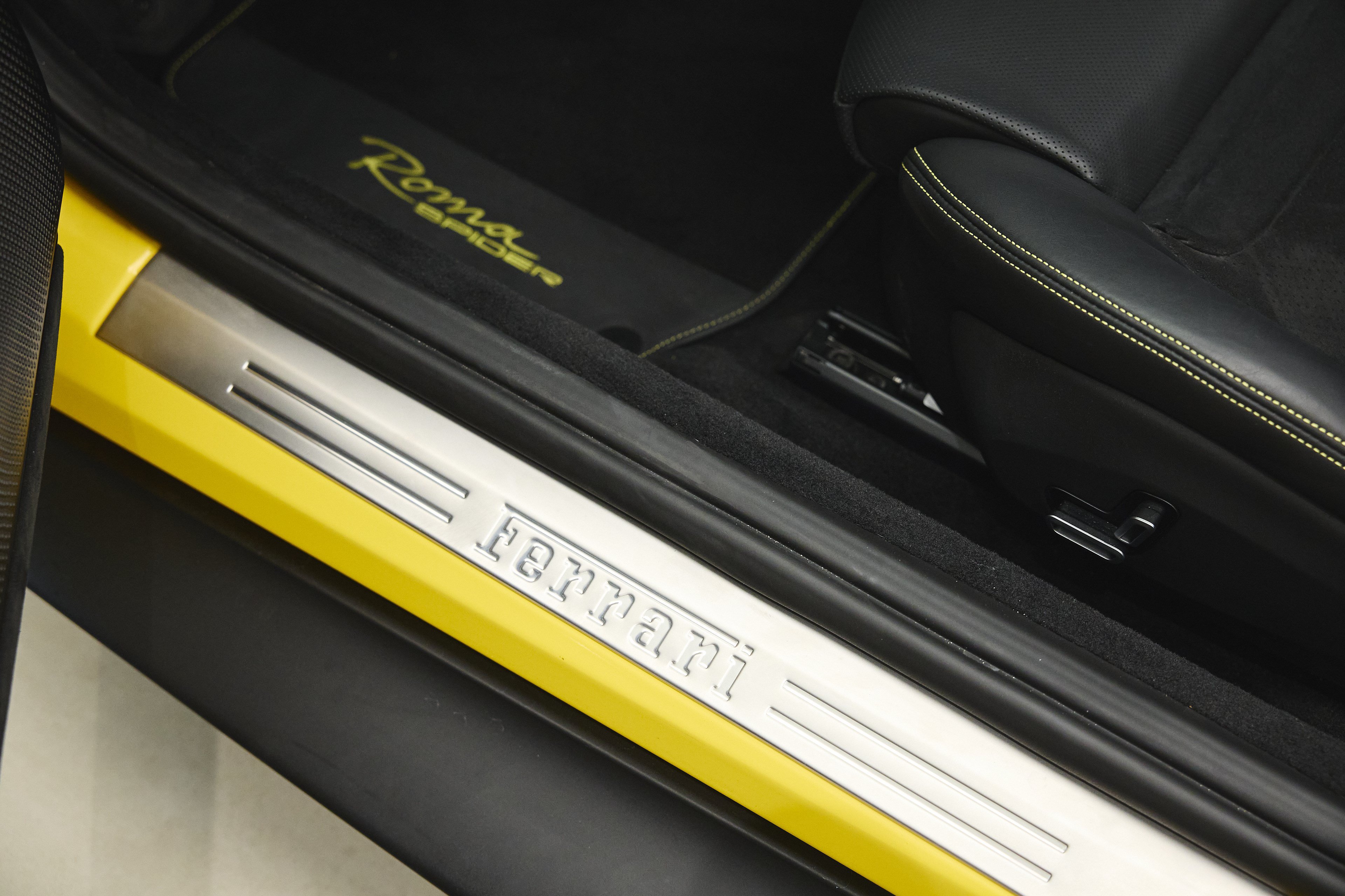 Used 2025 Ferrari Roma Spider RWD image 52