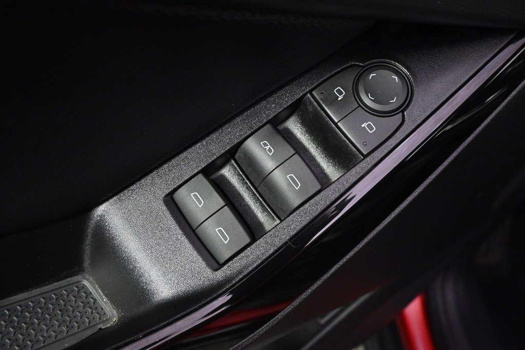 Used 2025 Chevrolet Equinox LT w/ Convenience Package II image 23