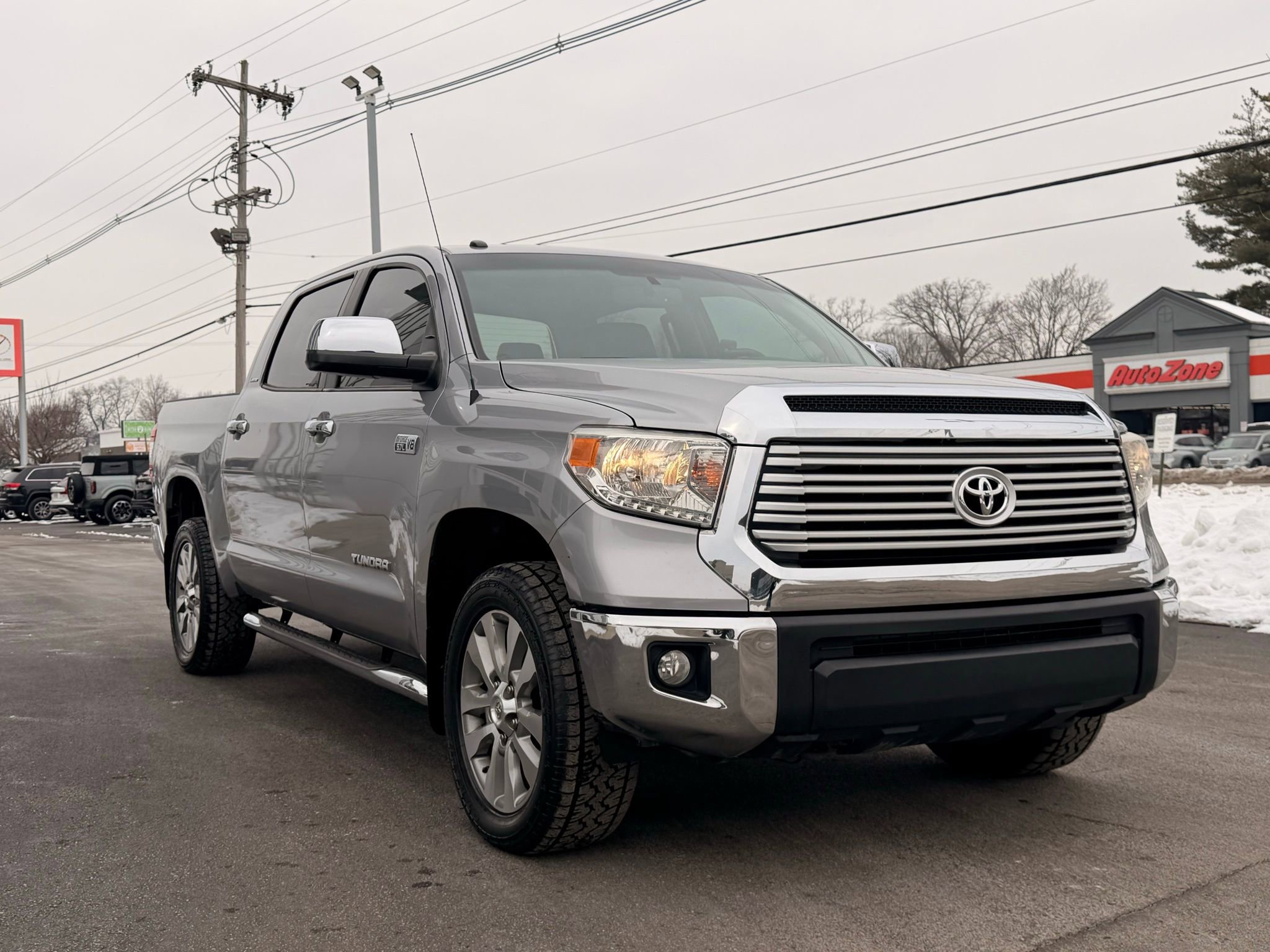 Used 2015 Toyota Tundra Limited image 2