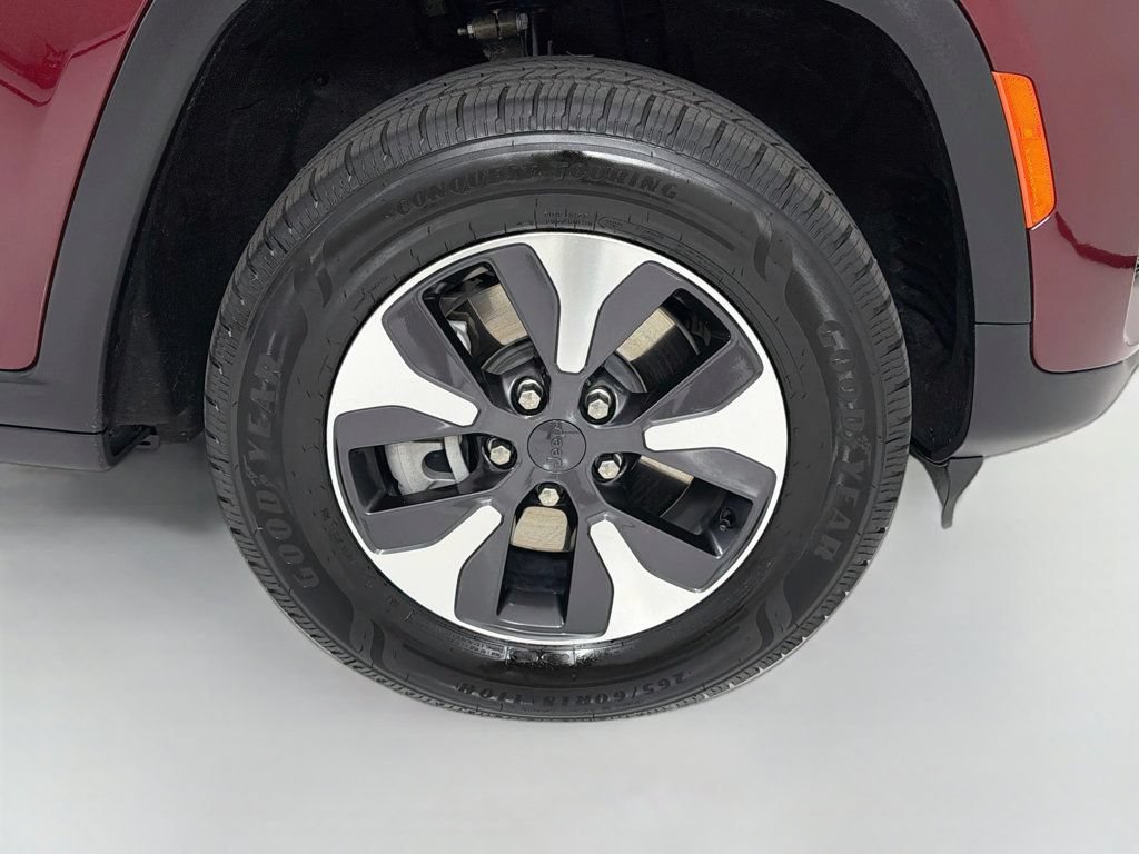 Used 2023 Jeep Grand Cherokee 4WD 4xe image 35