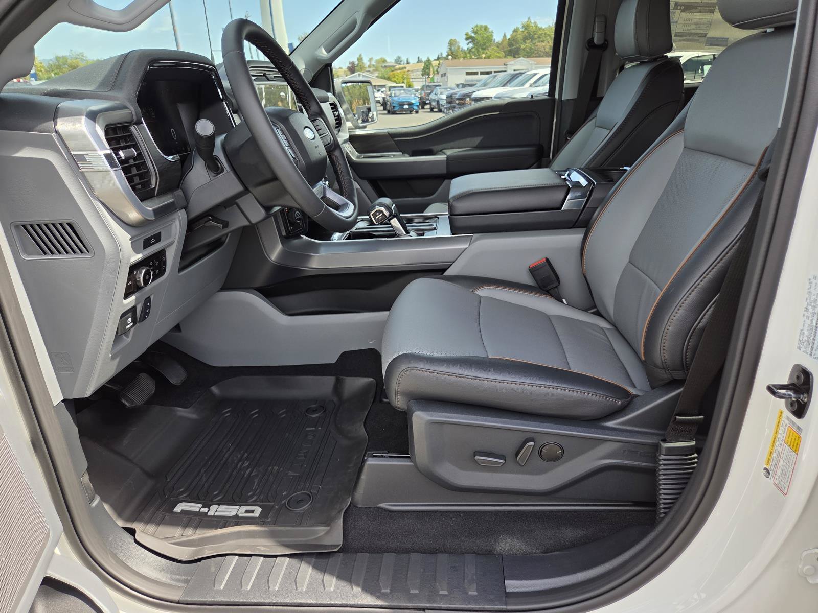 New 2026 Ford F150 Lariat w/ Equipment Group 501A Mid AWD/4WD image 14