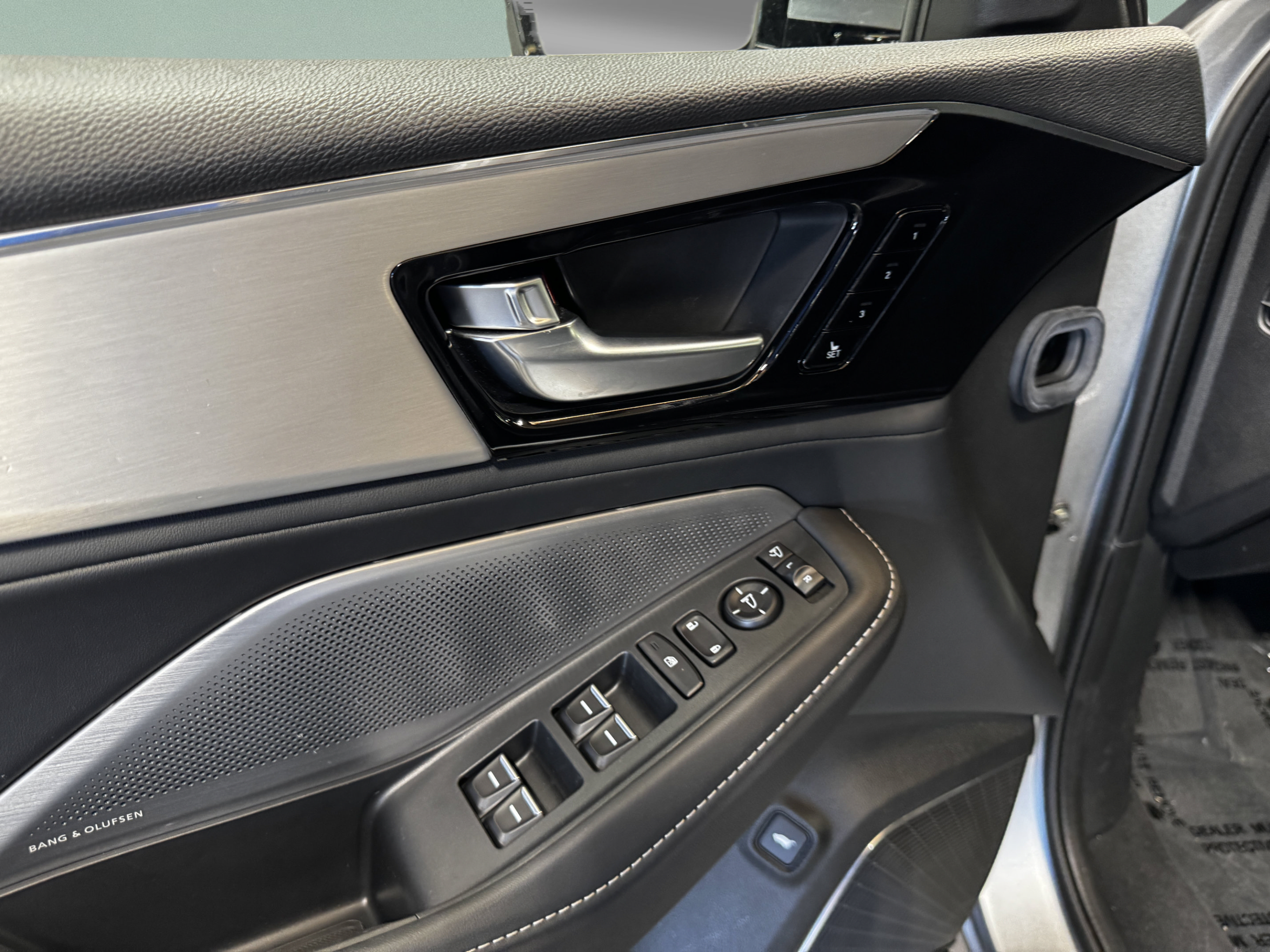 Certified 2026 Acura MDX w/ Technology Package FWD image 31