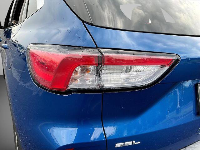 Certified 2022 Ford Escape SEL AWD/4WD image 27