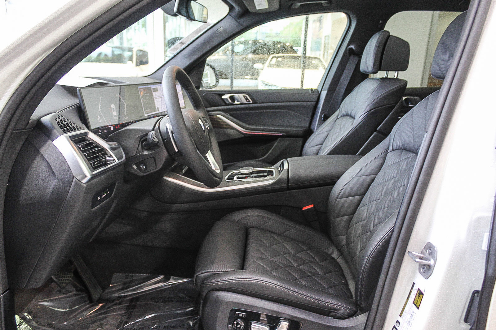 New 2026 BMW X5 xDrive40i w/ Climate Comfort Package image 17