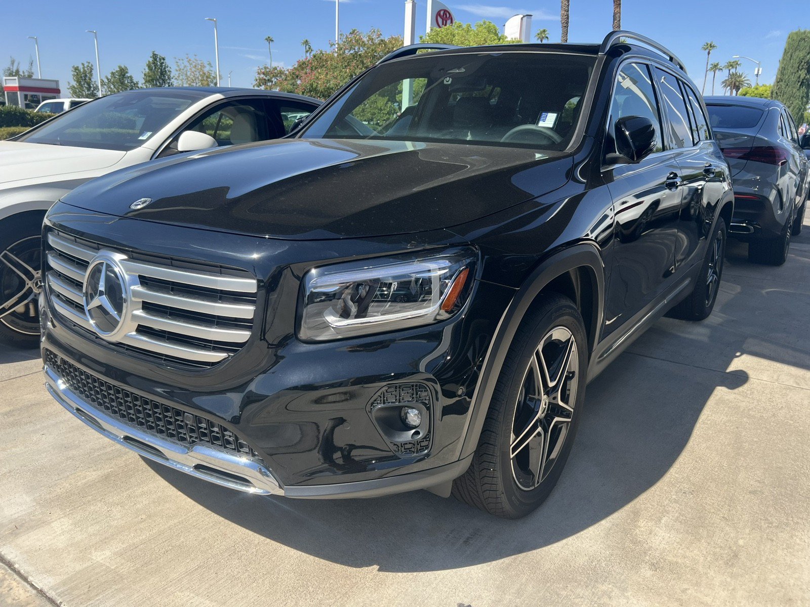 New 2026 Mercedes-Benz GLB 250 4MATIC