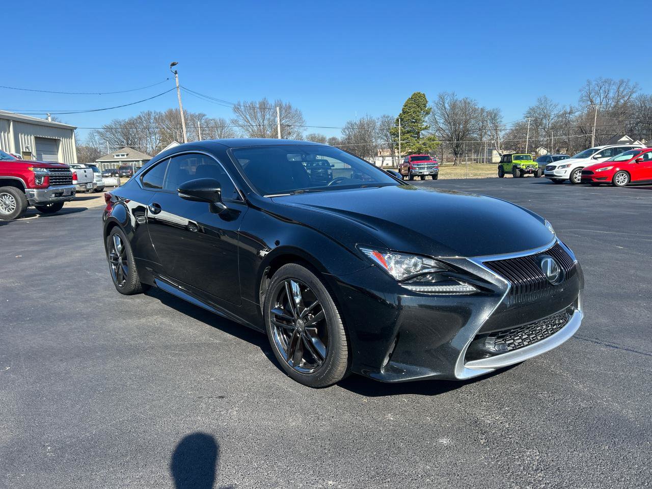 Used 2017 Lexus RC 200t RWD image 3