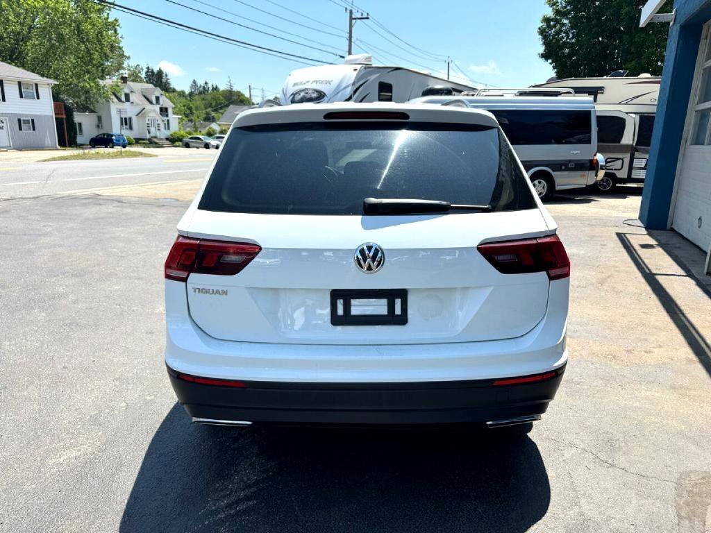 Used 2019 Volkswagen Tiguan S image 5