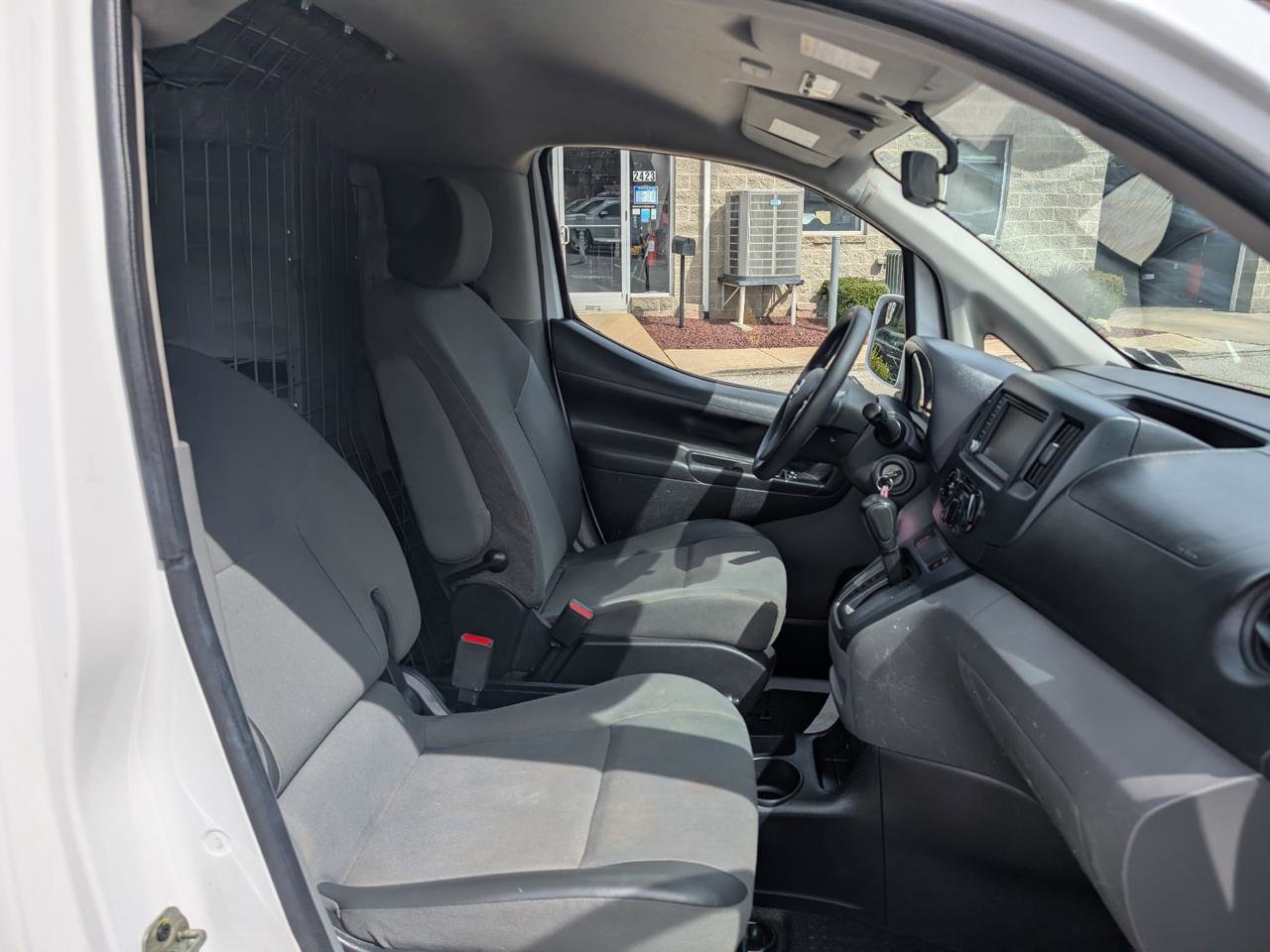 Used 2021 Nissan NV200 SV w/ Sliding Door Glass Package image 22