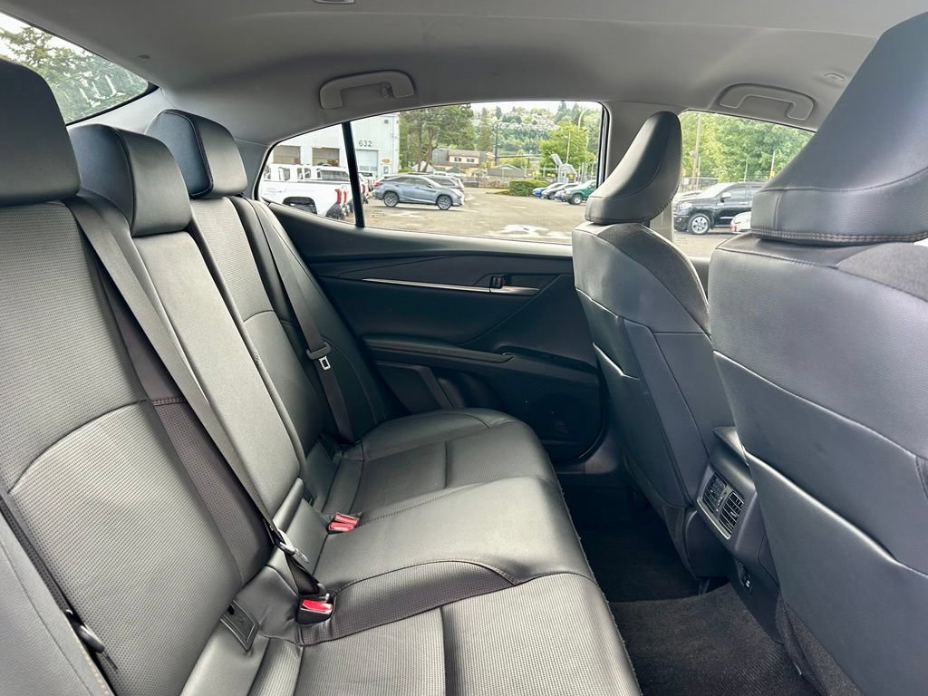 Certified 2025 Toyota Camry XLE FWD image 14