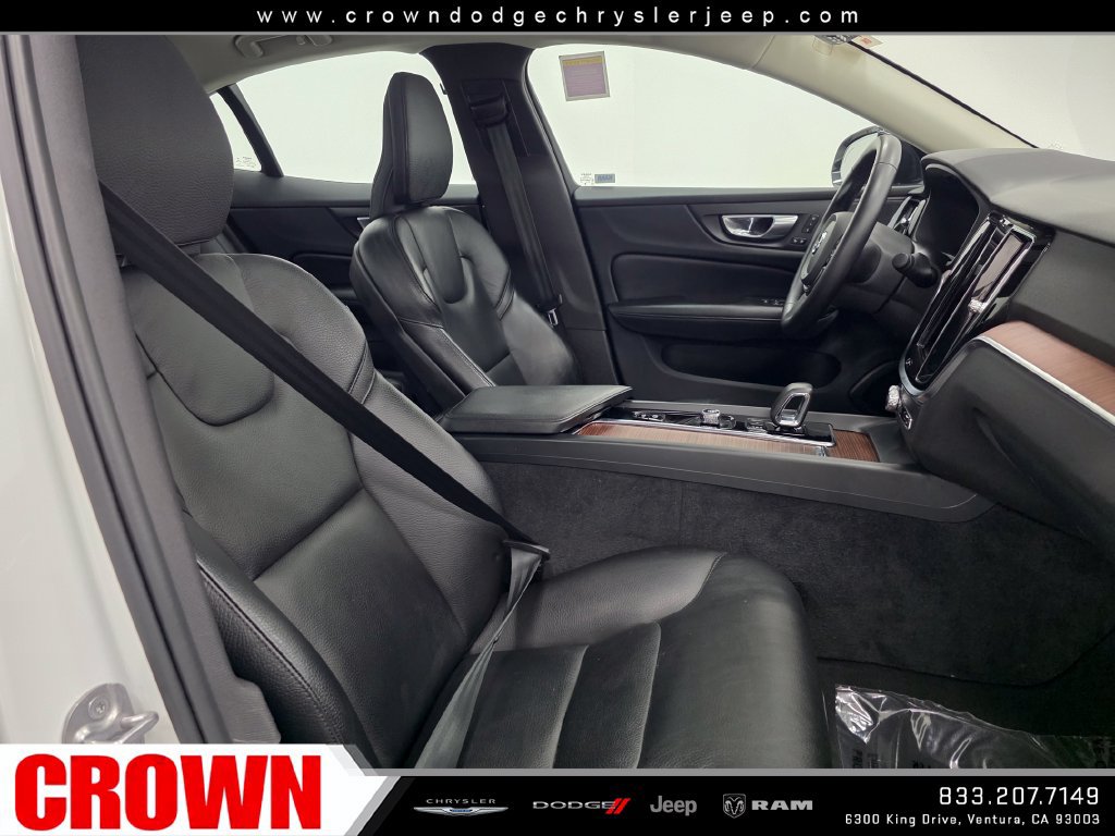 Used 2024 Volvo S60 B5 Plus AWD/4WD image 10