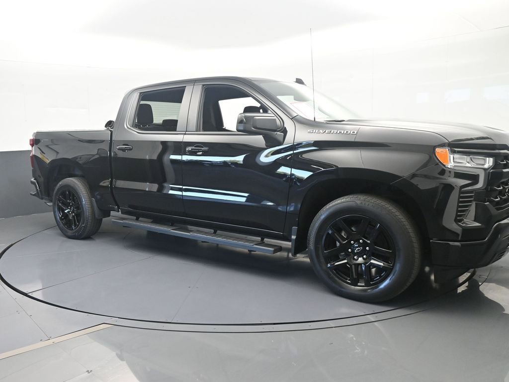 Used 2023 Chevrolet Silverado 1500 RST RWD image 8