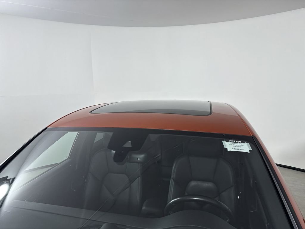 Certified 2023 Porsche Macan S image 17