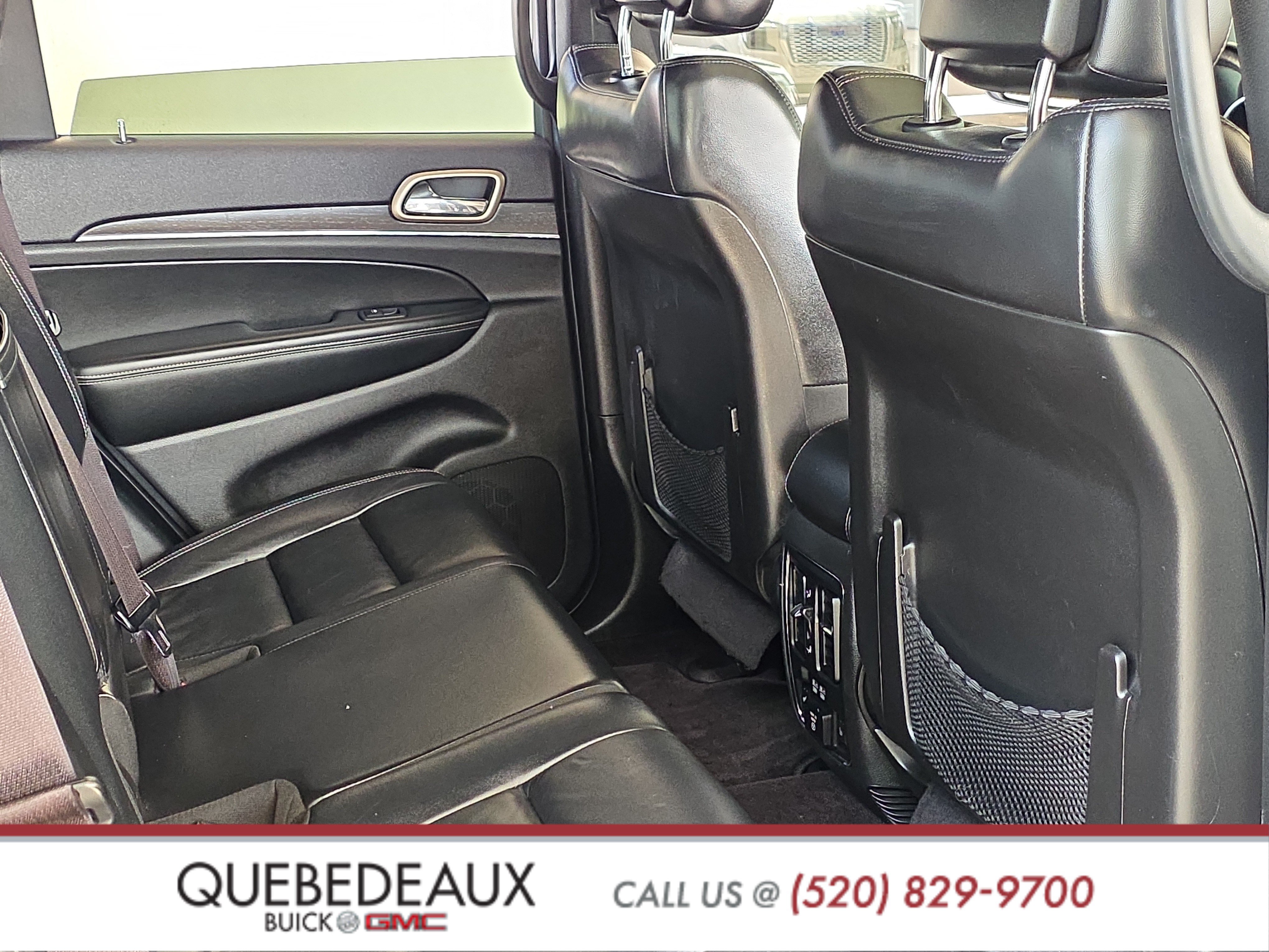 Used 2017 Jeep Grand Cherokee Limited AWD/4WD image 26