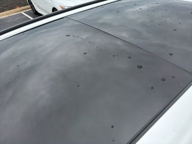 Used 2022 Volvo XC60 B5 Momentum image 10