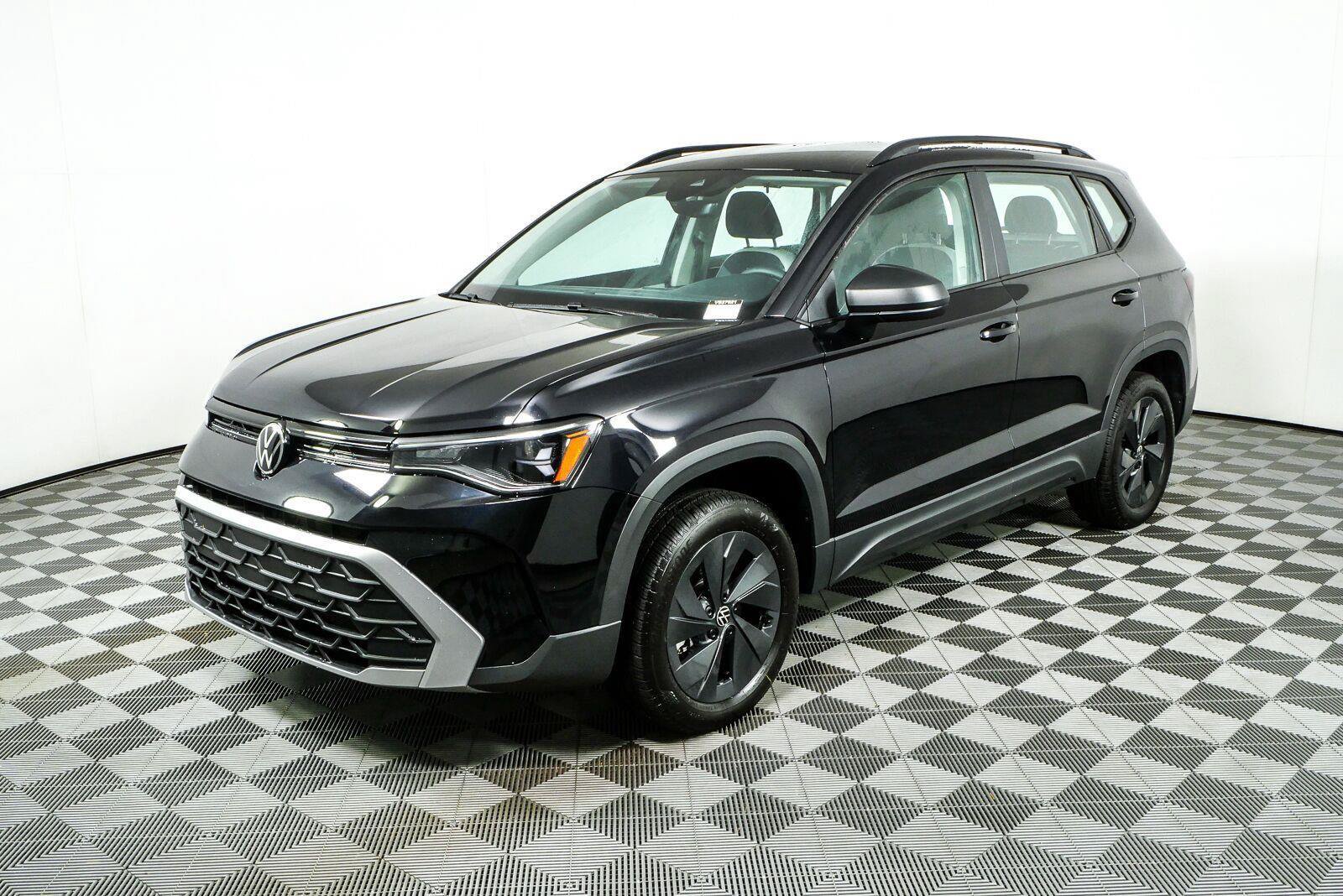 New 2027 Volkswagen Taos S FWD image 6