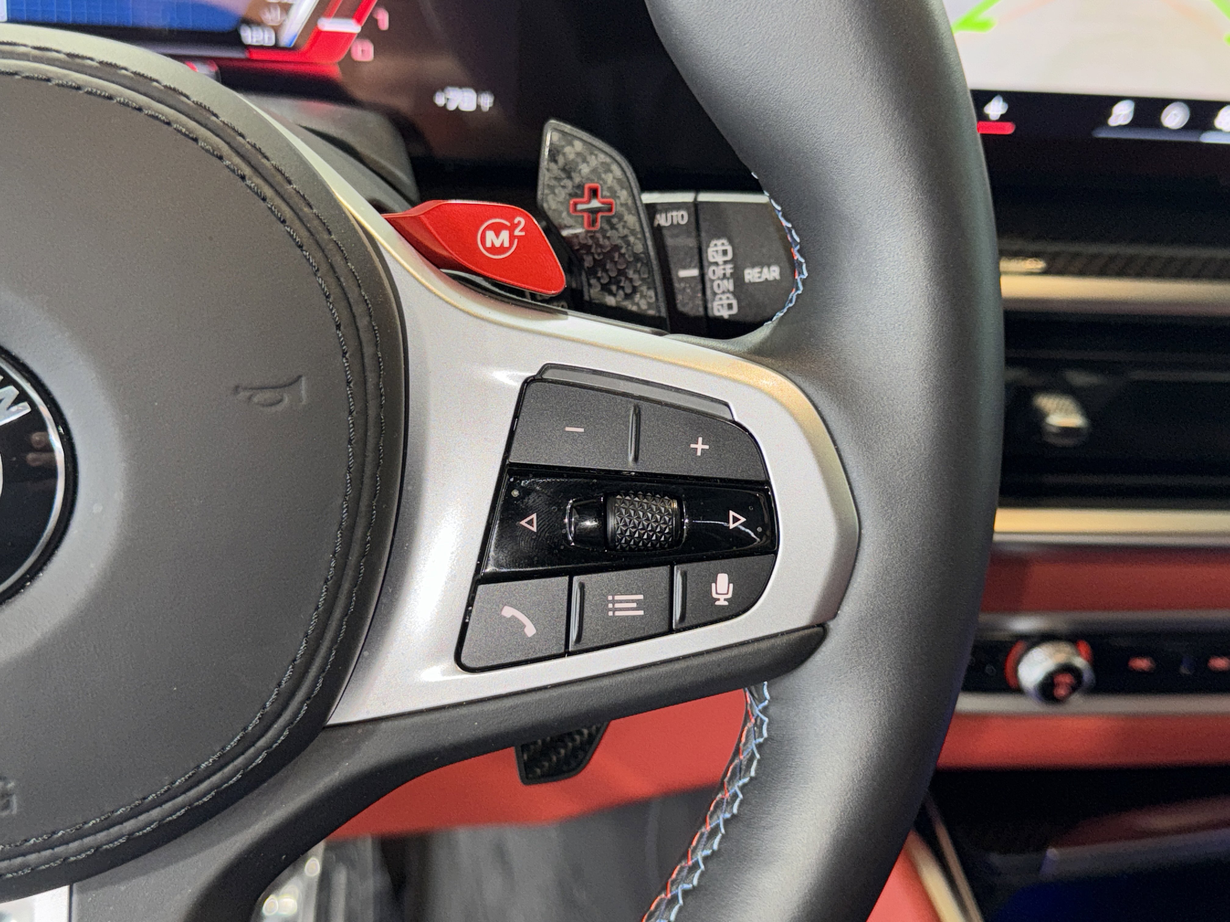 Used 2026 BMW X5 M Competition w/ Executive Package image 23