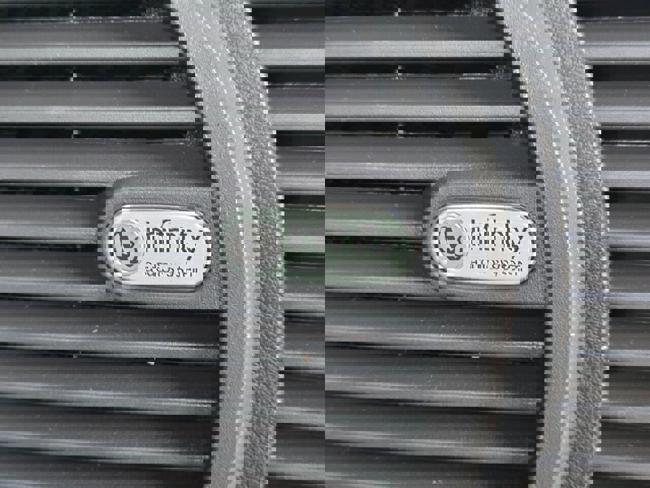 Used 2010 Dodge Nitro Detonator AWD/4WD image 8