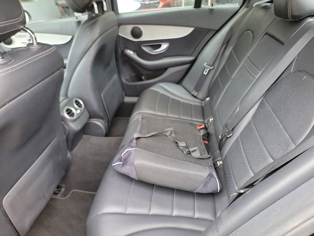 Used 2019 Mercedes-Benz C 300 Sedan image 5