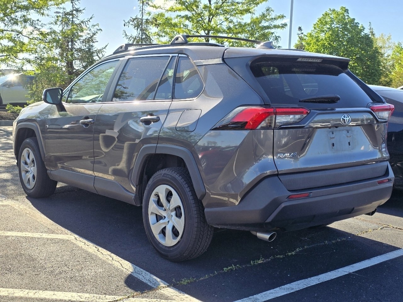 Used 2020 Toyota RAV4 LE w/ All Weather Liner Package image 5