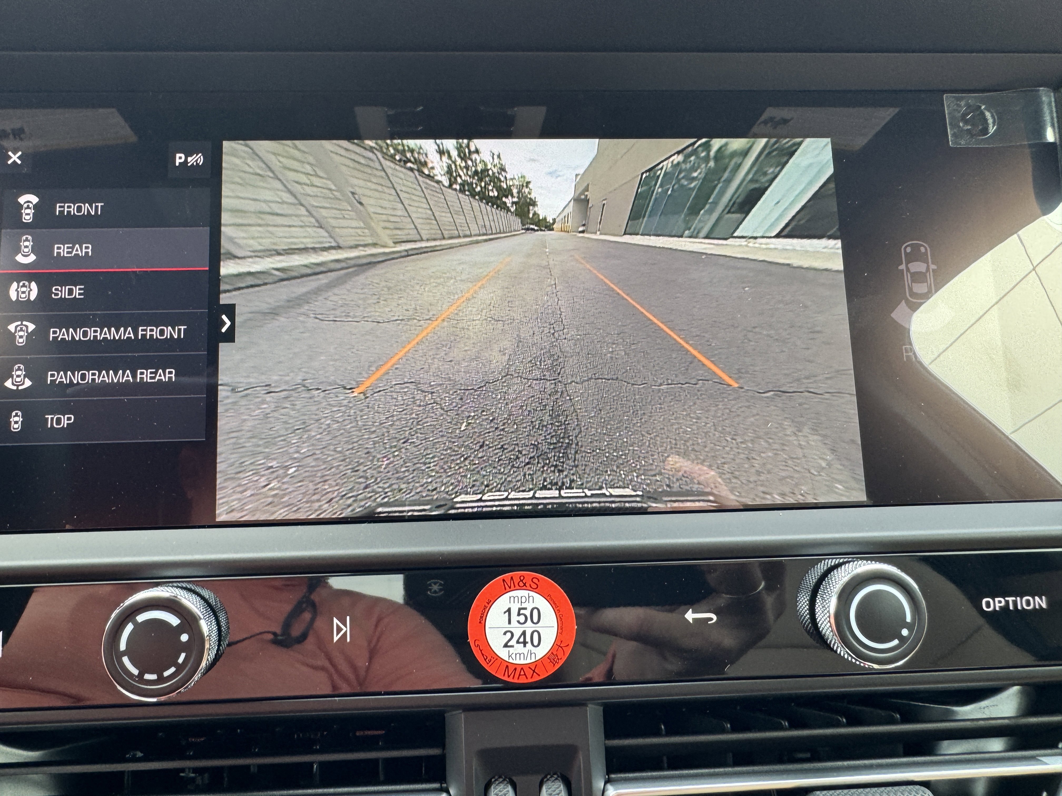 New 2026 Porsche Macan image 29