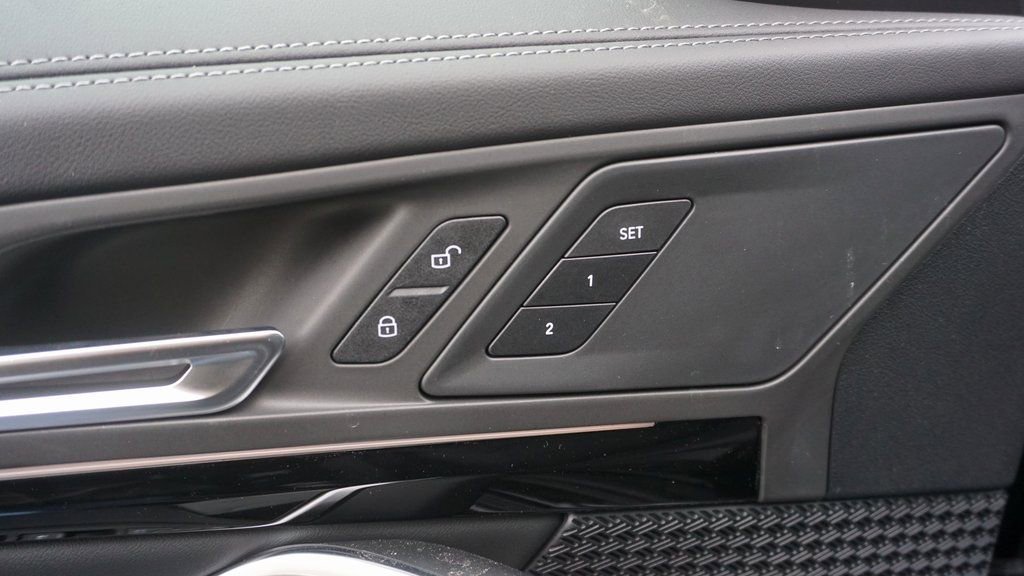 New 2026 BMW X1 xDrive28i w/ Convenience Package image 9