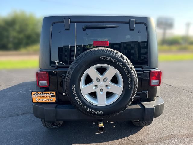 Used 2015 Jeep Wrangler Unlimited Sport w/ Quick Order Package 24S AWD/4WD image 4