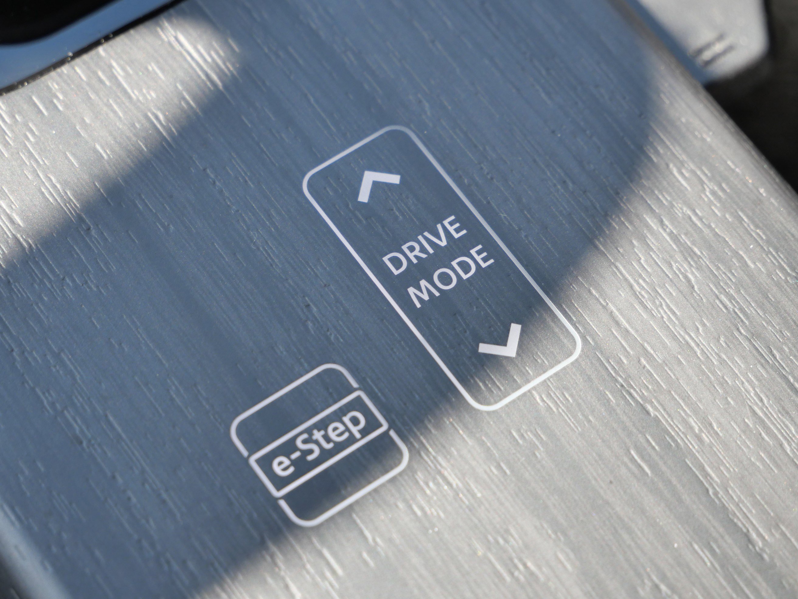 Used 2023 Nissan Ariya AWD image 29