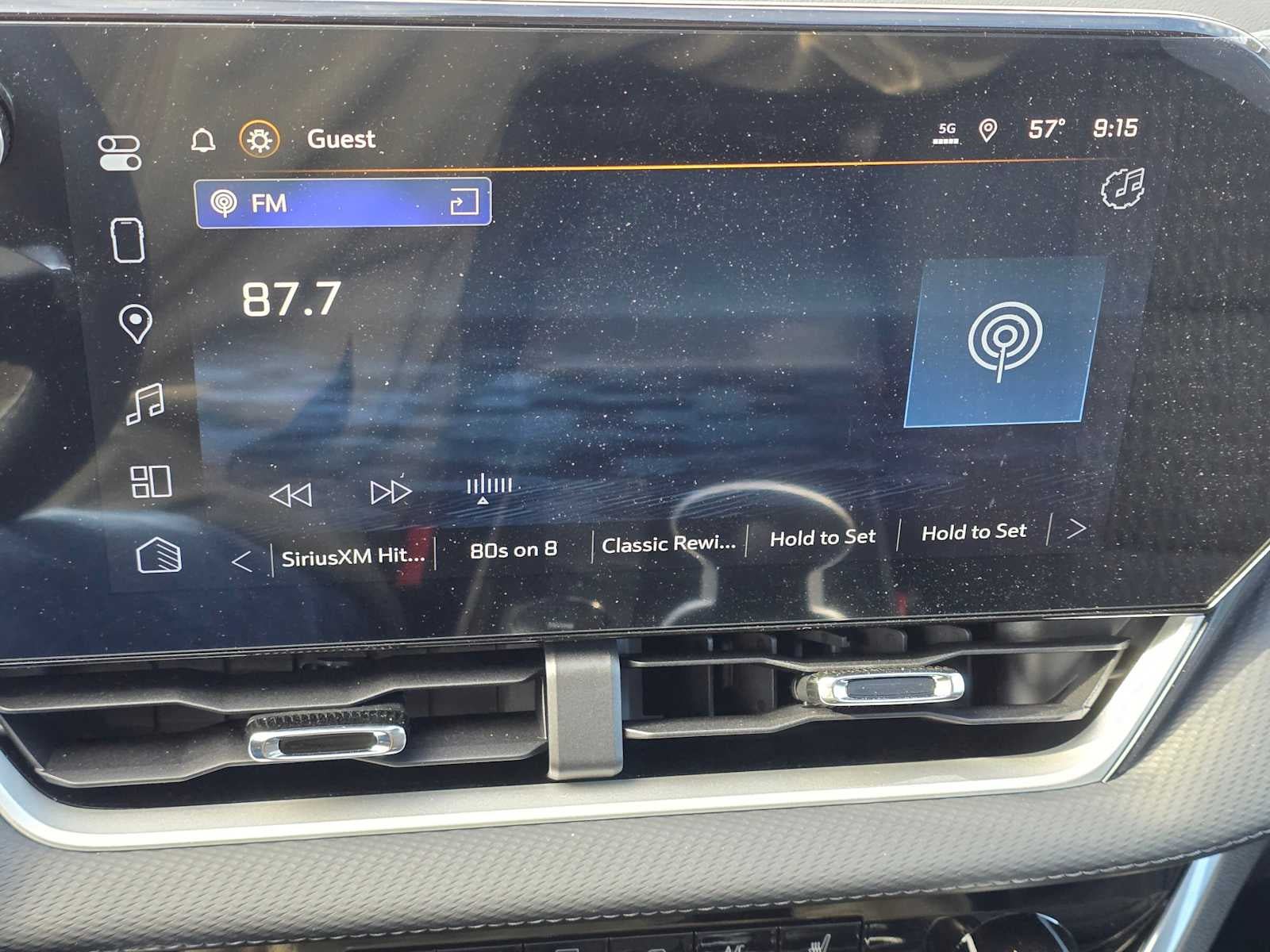 New 2026 Chevrolet Equinox LT w/ Safety and Technology Package AWD/4WD image 27