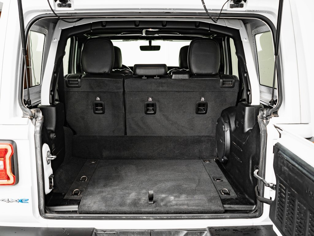 Used 2023 Jeep Wrangler Unlimited Sahara w/ Cold Weather Group image 22