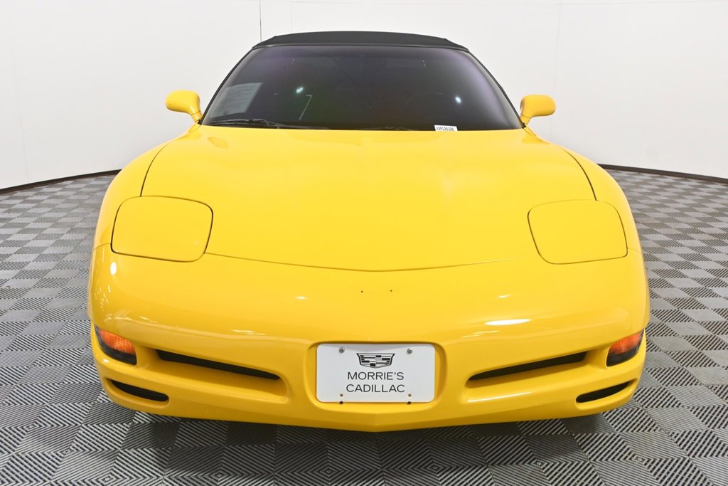 Used 2002 Chevrolet Corvette Convertible w/ Preferred Equipment Group2 image 10