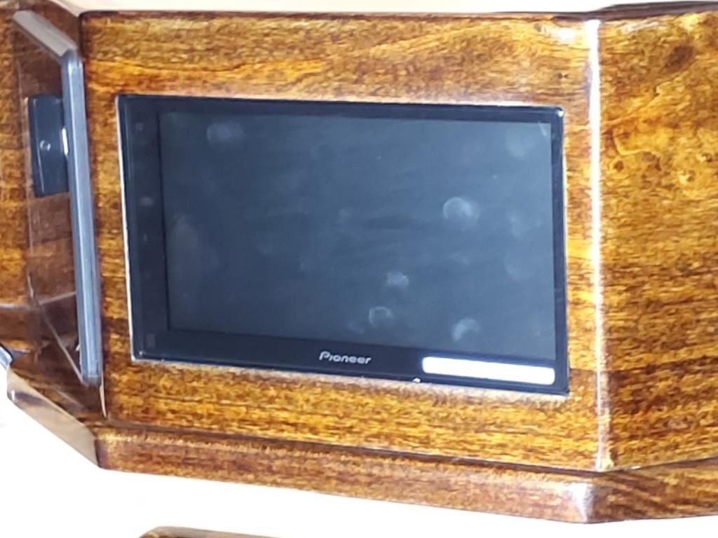 Used 2022 Mercedes-Benz Sprinter 2500 image 9