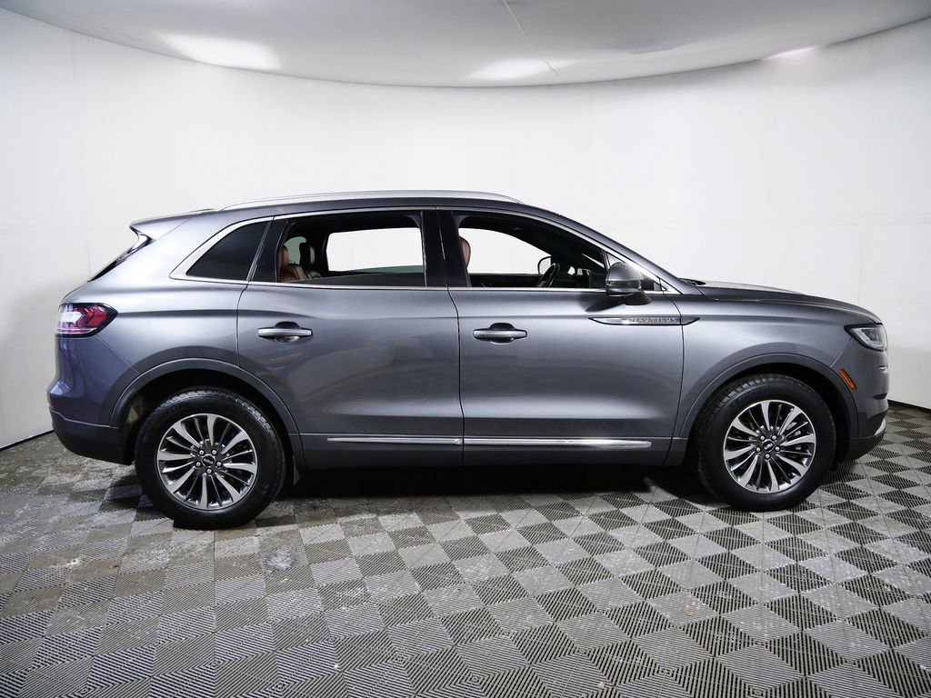 Certified 2023 Lincoln Nautilus Reserve AWD/4WD image 11