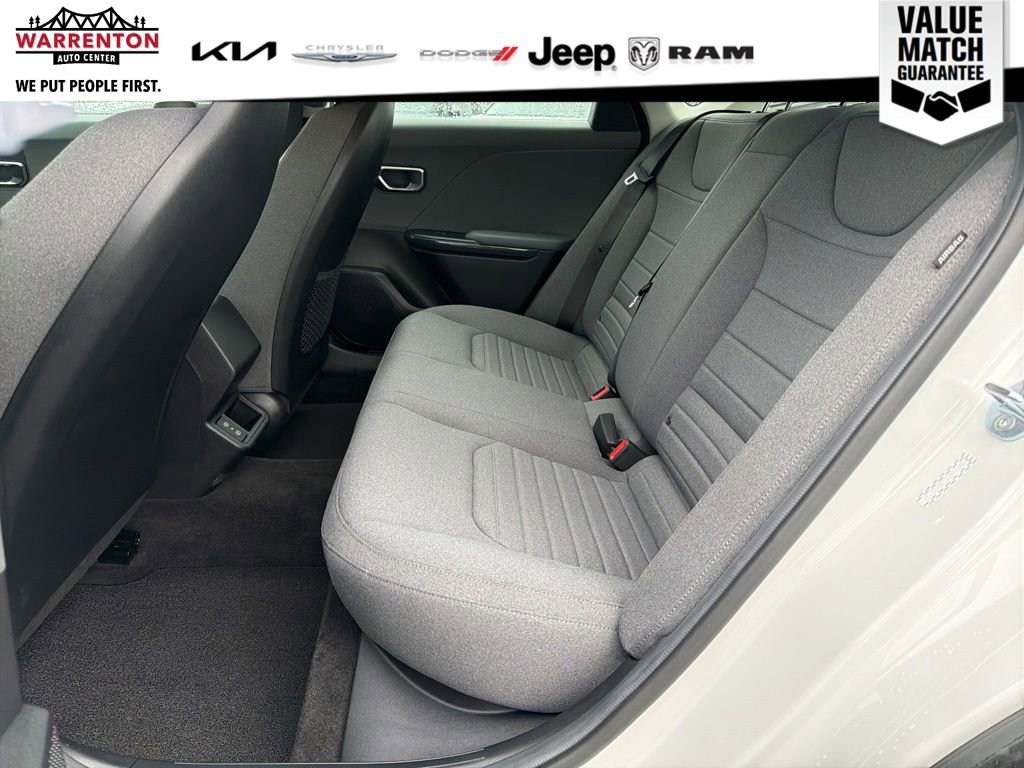 Certified 2025 Kia K4 EX image 12