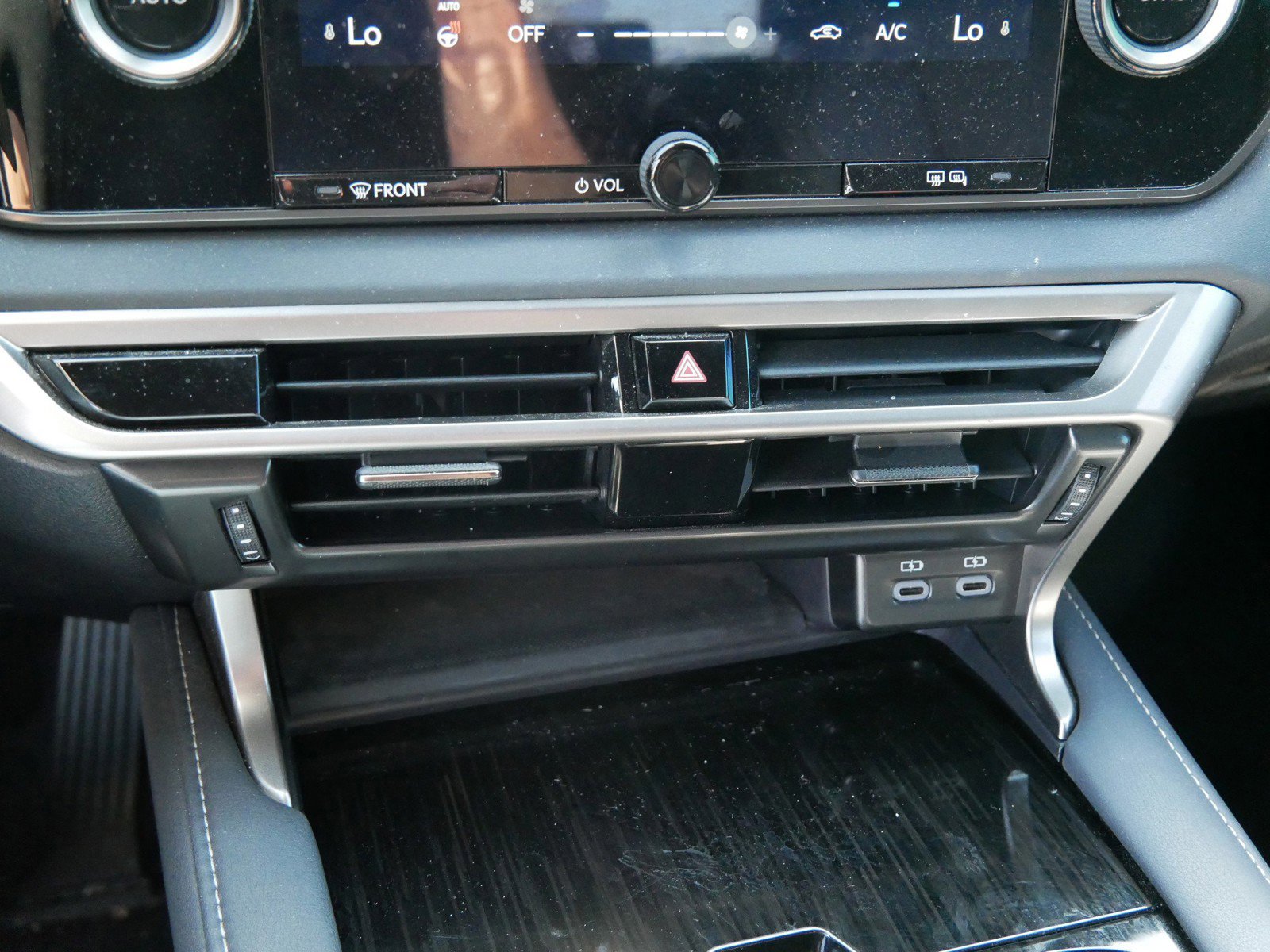 Used 2025 Lexus RX 350 FWD w/ Technology Package image 18