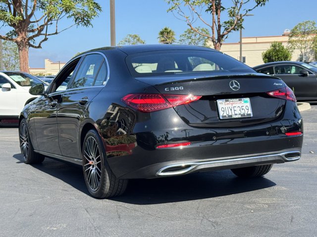 Used 2025 Mercedes-Benz C 300 4MATIC Sedan image 13