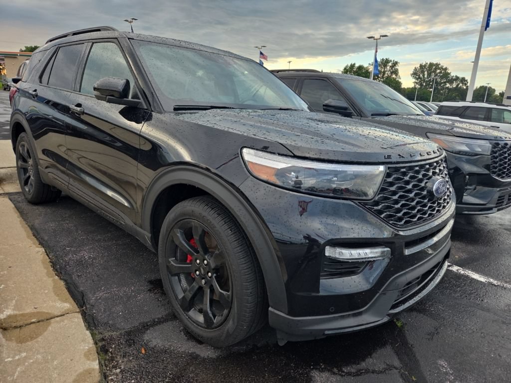Used 2024 Ford Explorer ST w/ Equipment Group 401A AWD/4WD image 4