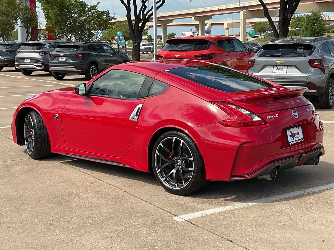 Used 2016 Nissan 370Z NISMO image 7