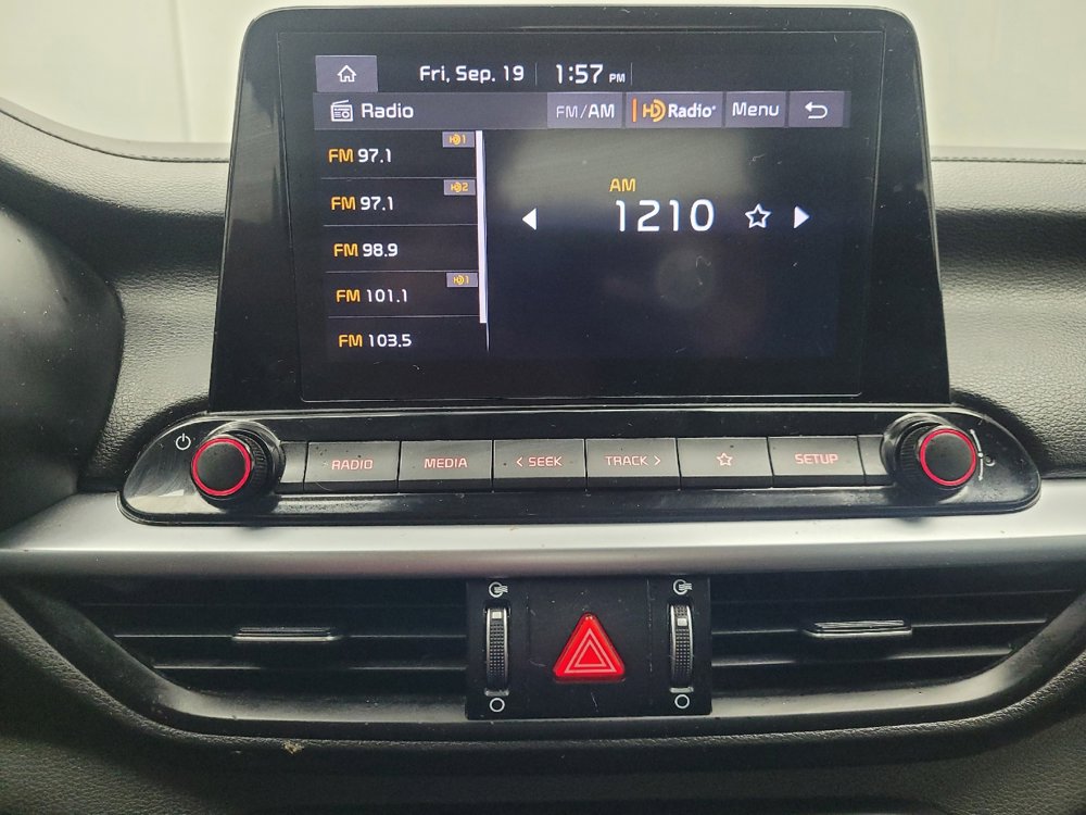 Used 2023 Kia Forte LX image 25