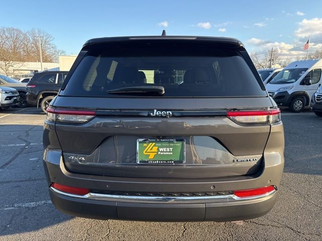 Certified 2022 Jeep Grand Cherokee Limited image 18