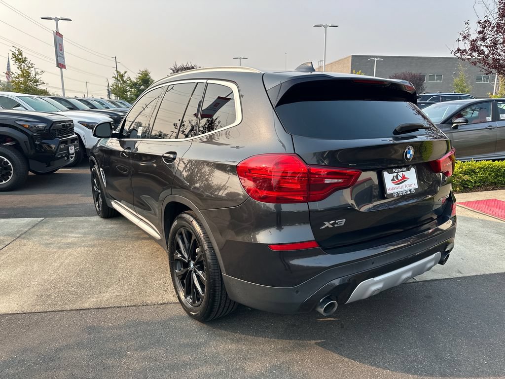 Used 2018 BMW X3 xDrive30i AWD/4WD image 3