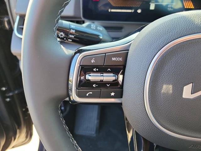 New 2026 Kia Carnival EX image 11