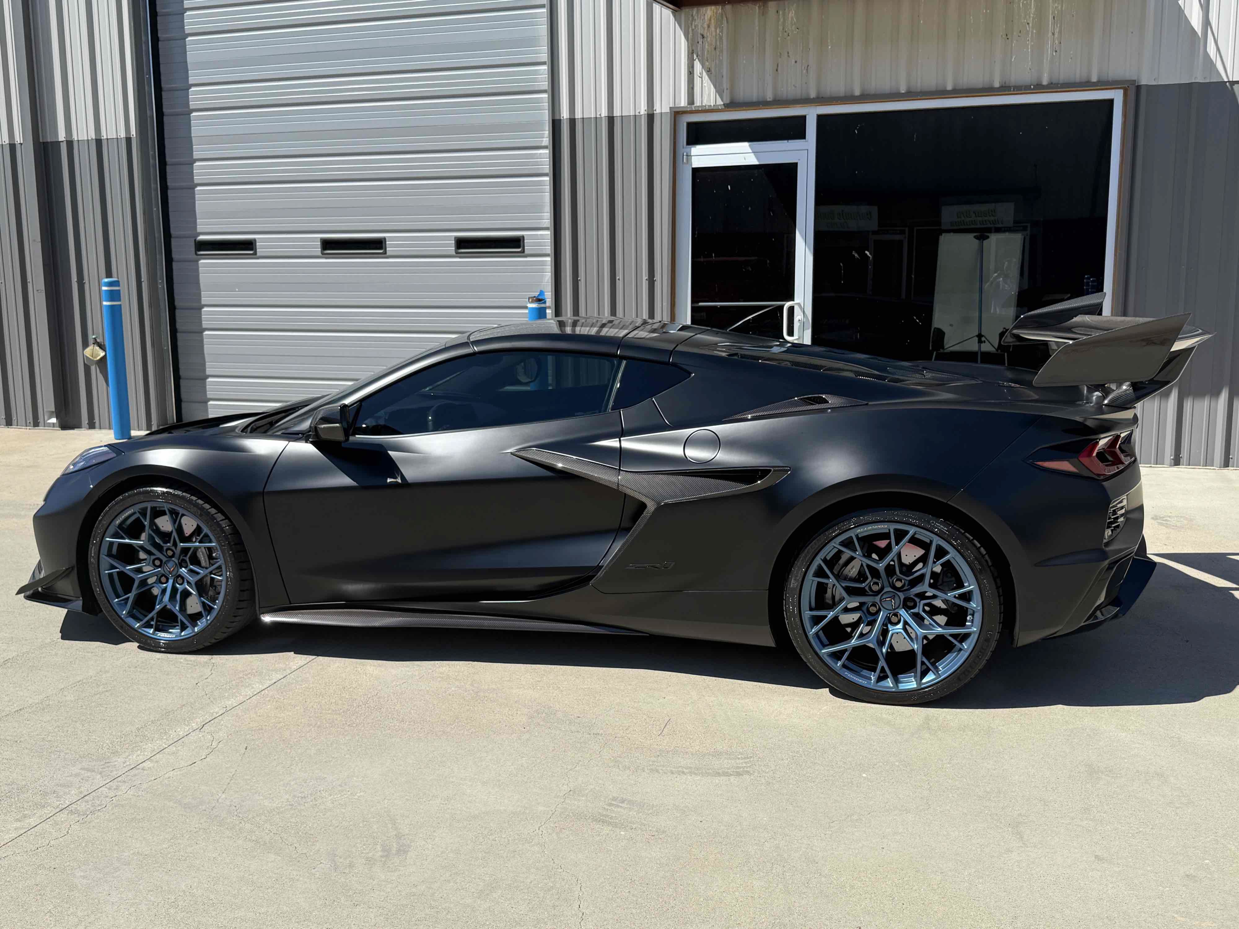 Used 2026 Chevrolet Corvette ZR1 w/ ZR1 Carbon Fiber Aero Package RWD image 30