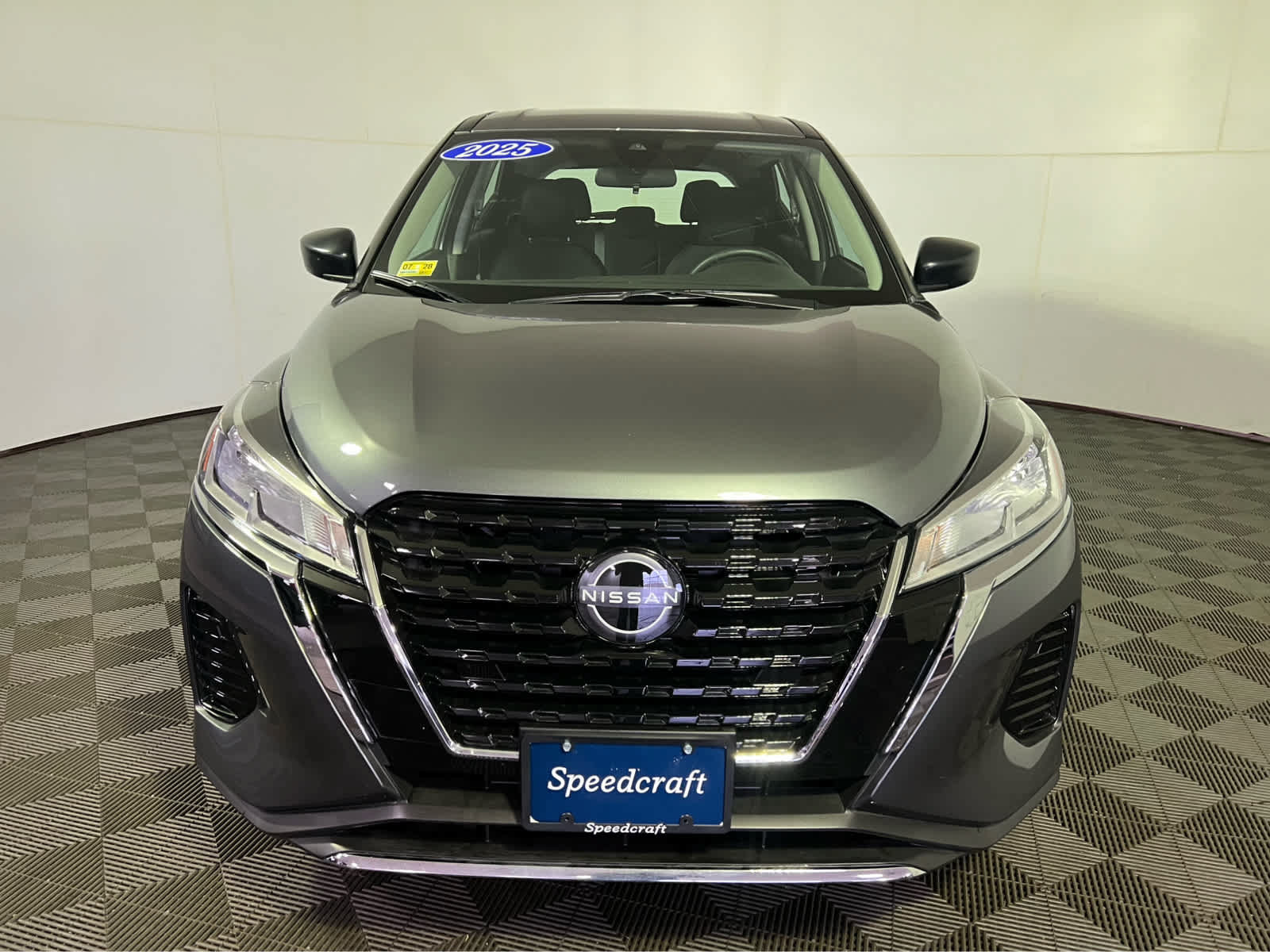 Certified 2025 Nissan Kicks Play S FWD image 2