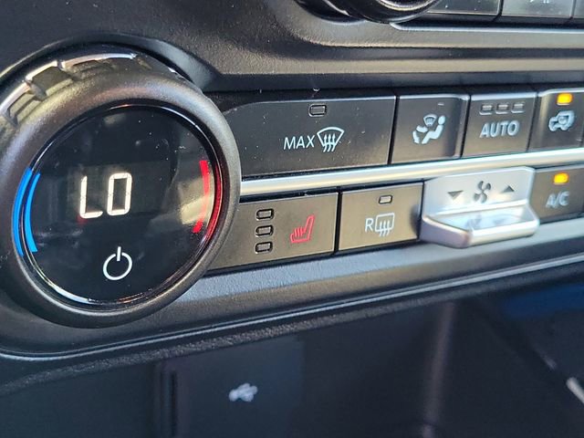 Certified 2023 Ford Bronco Black Diamond image 11