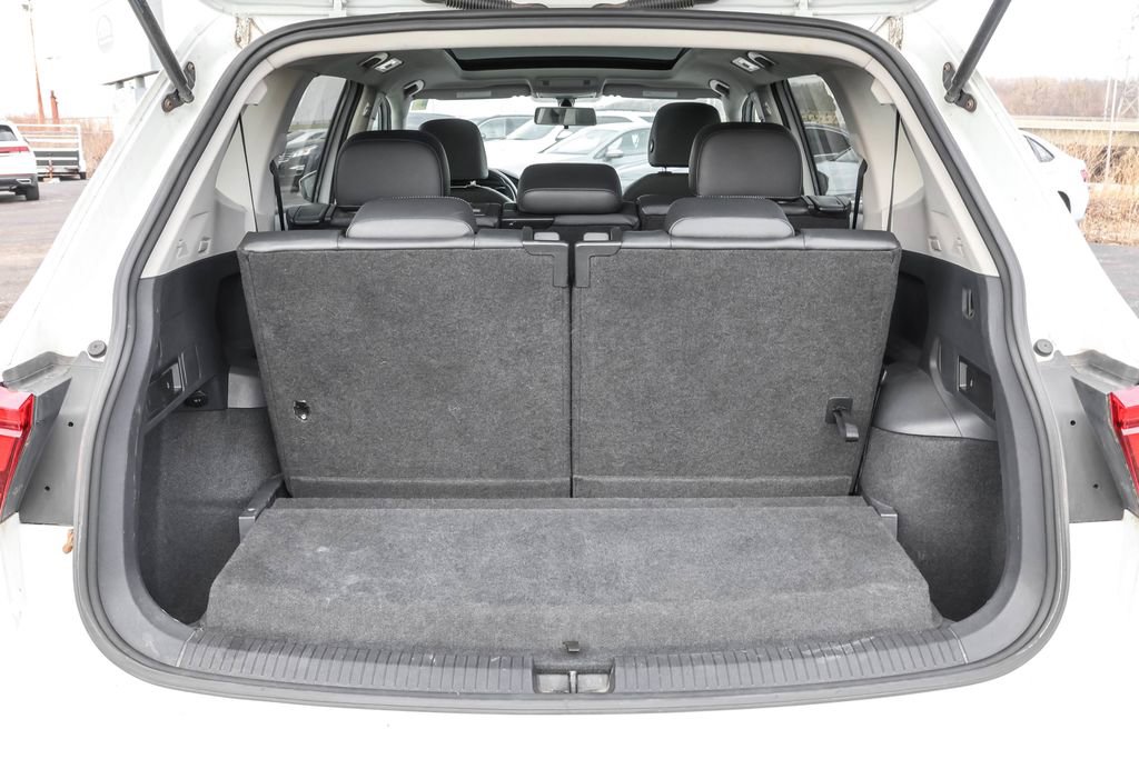 Used 2019 Volkswagen Tiguan SE image 31