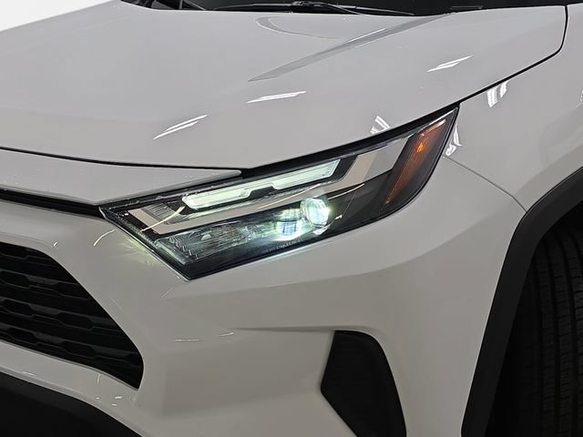 Certified 2024 Toyota RAV4 XLE FWD image 27