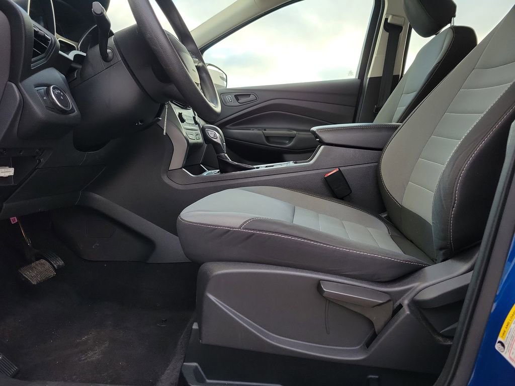 Certified 2019 Ford Escape S image 17