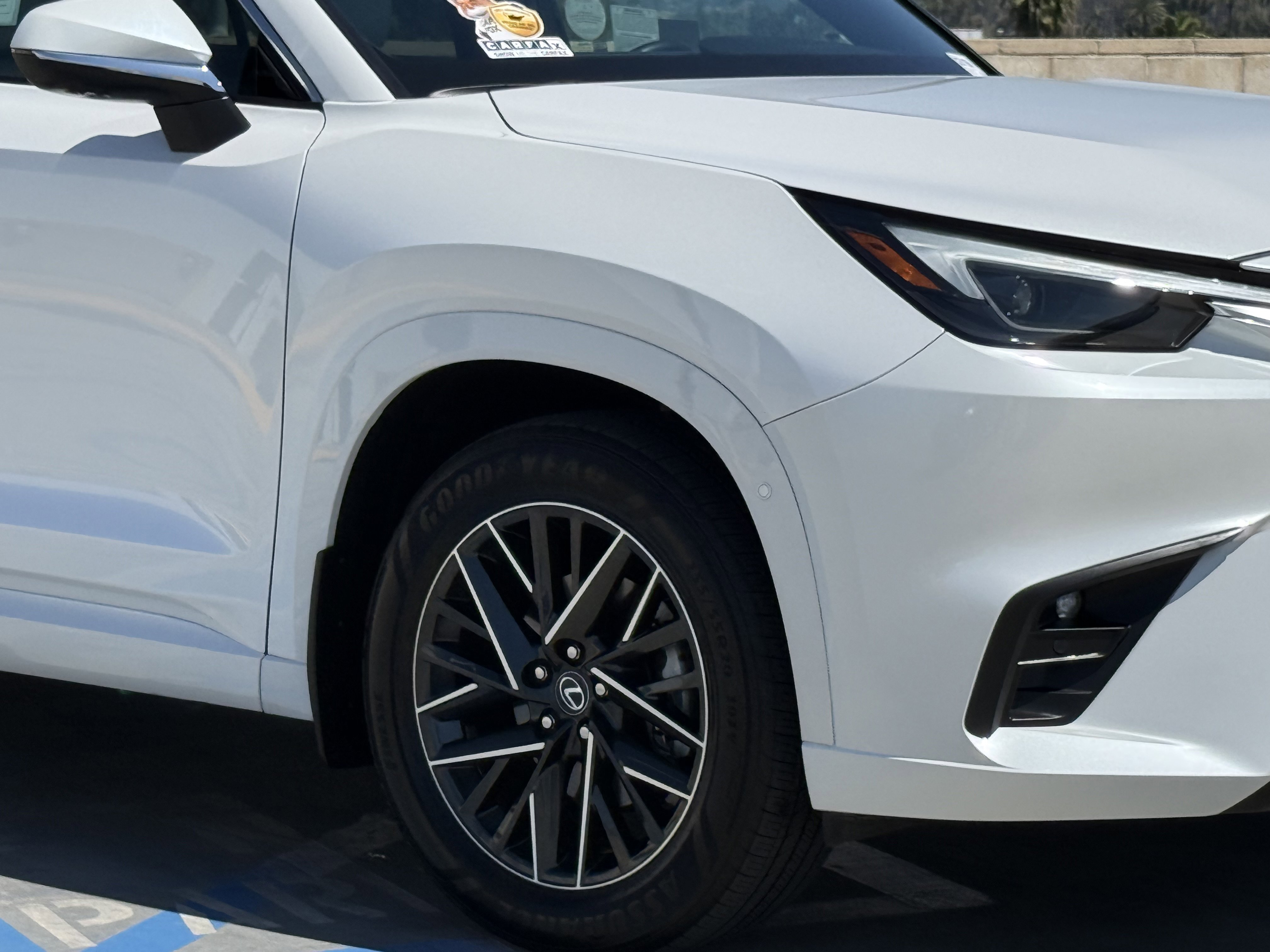 Certified 2024 Lexus TX 350 AWD w/ Captains Chair Package image 4