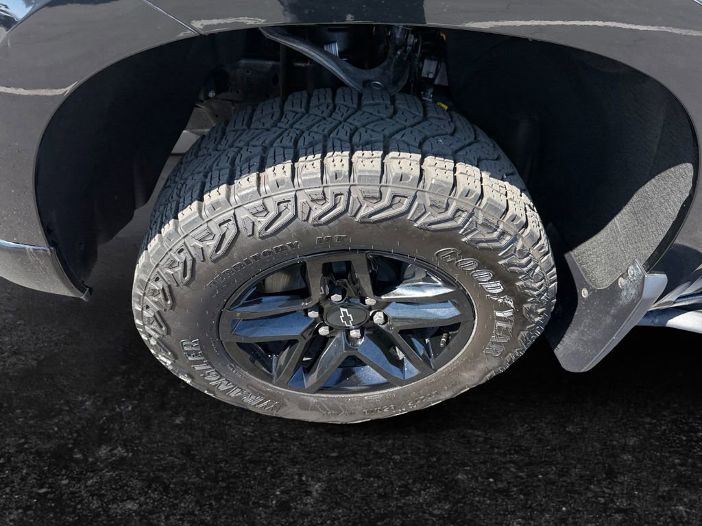 Certified 2025 Chevrolet Silverado 1500 Custom Trail Boss image 9